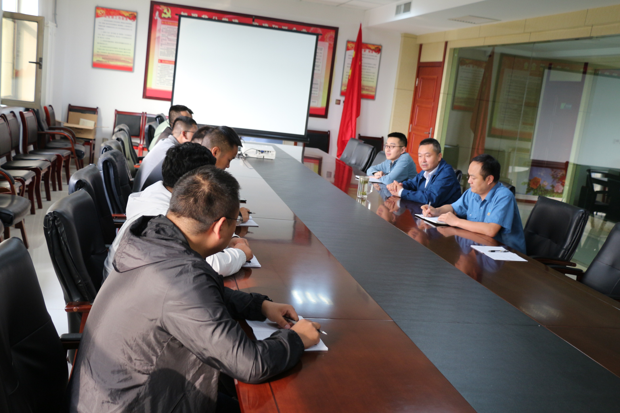 ���F(tu��n)��˾�M���T���_(k��i)չ��Ӗ(x��n)���(d��ng)